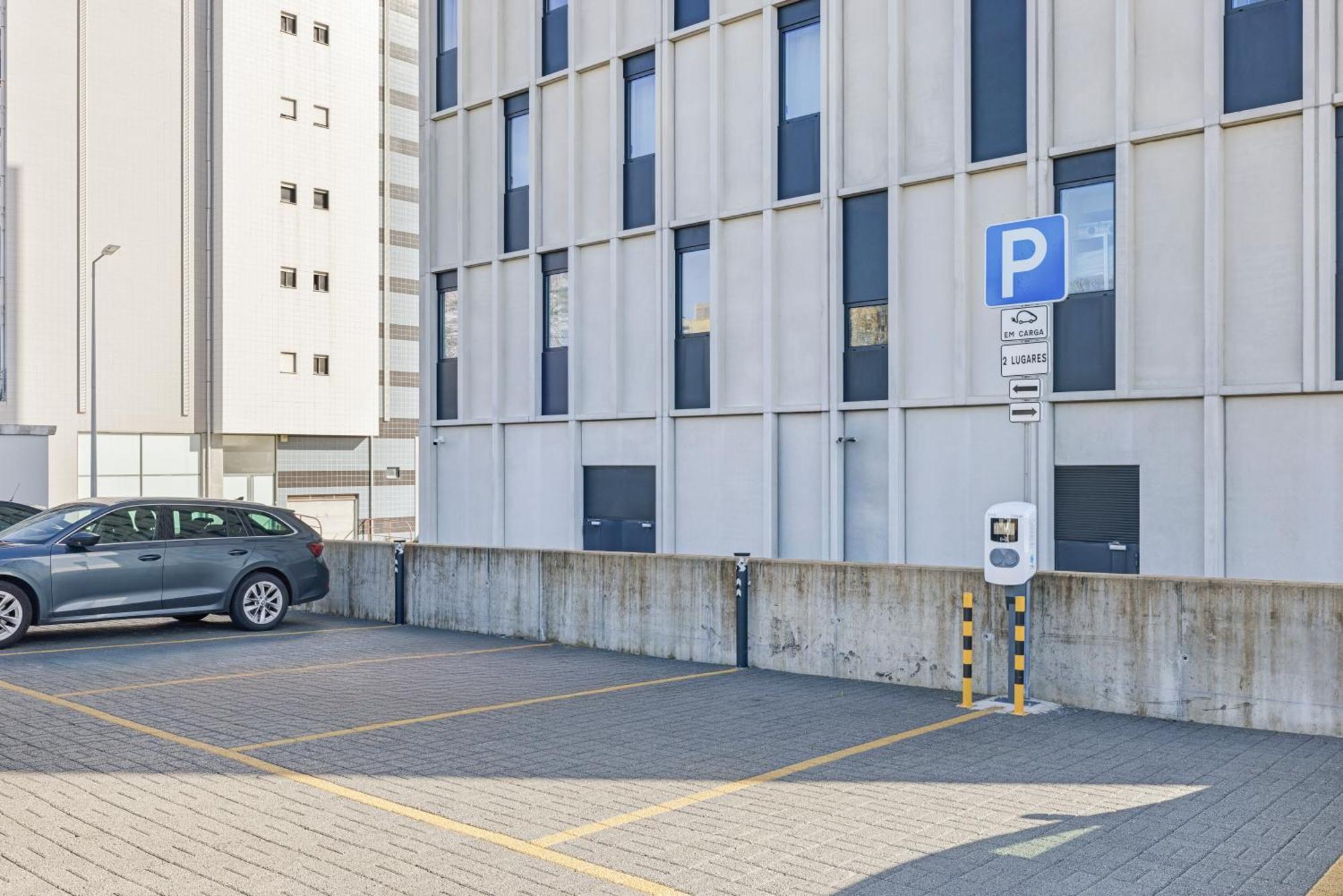 B&B Hotel Famalicao Vila Nova de Famalicão Εξωτερικό φωτογραφία